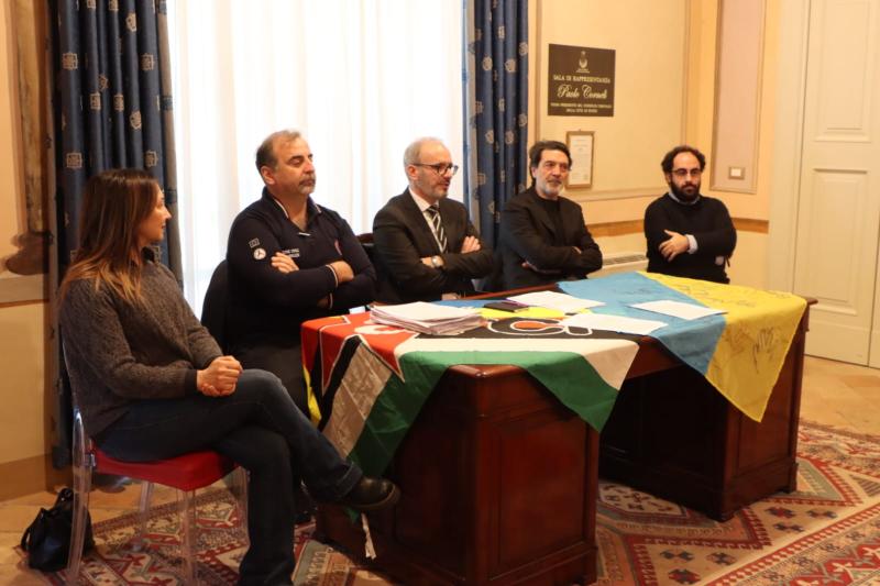 Presentato il progetto: accoglienza ucraini Comune di Pineto e Arci - Foto