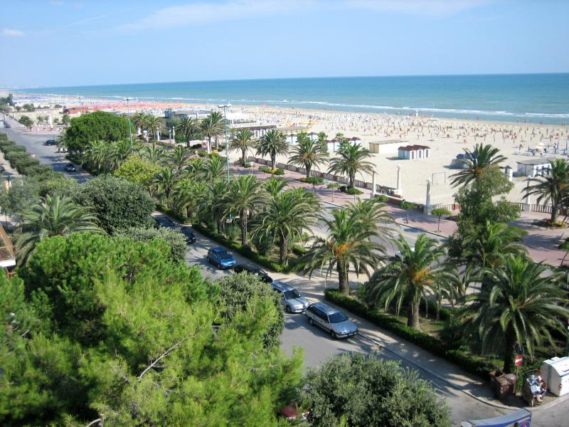 Giulianova. Scadono il 28 marzo gli avvisi per l'affidamento temporaneo delle spiagge libere e di quelle non ancora in concessione - Foto