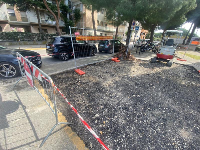 Proseguono a Pineto interventi di messa in sicurezza della rete viaria e abbattimento barriere architettoniche - Foto