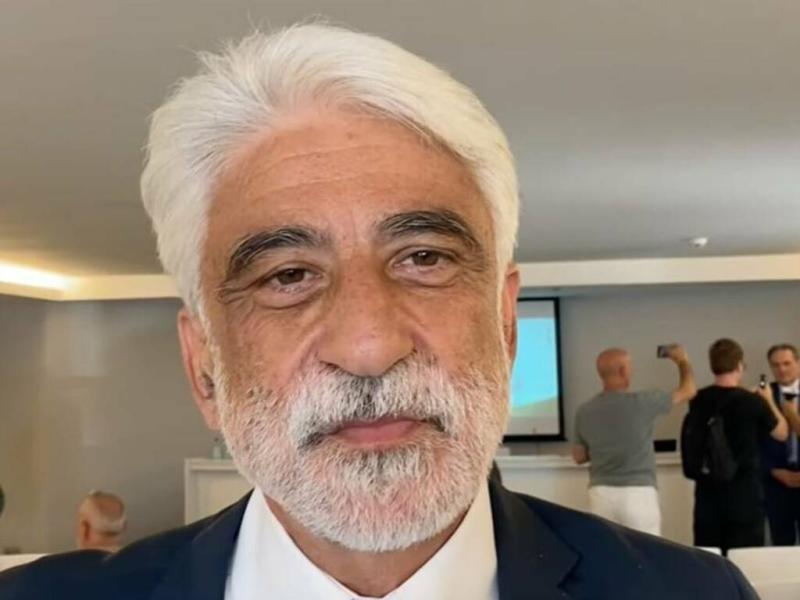 Teramo. Il candidato sindaco Antonetti  mette tra le sue priorità la scuola - Foto