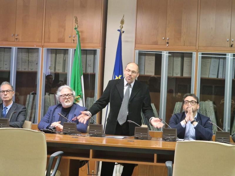 Teramo, siglato il protocollo d’intesa per il rafforzamento della sicurezza sui luoghi di lavoro - Foto