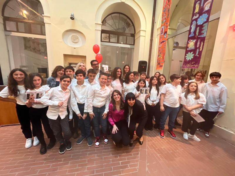 Un palloncino rosso per scoprire Teramo con gli alunni della D'Alessandro - Foto