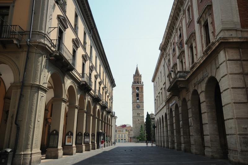 Teramo. Domenica il mercato dell'artigianato - Foto