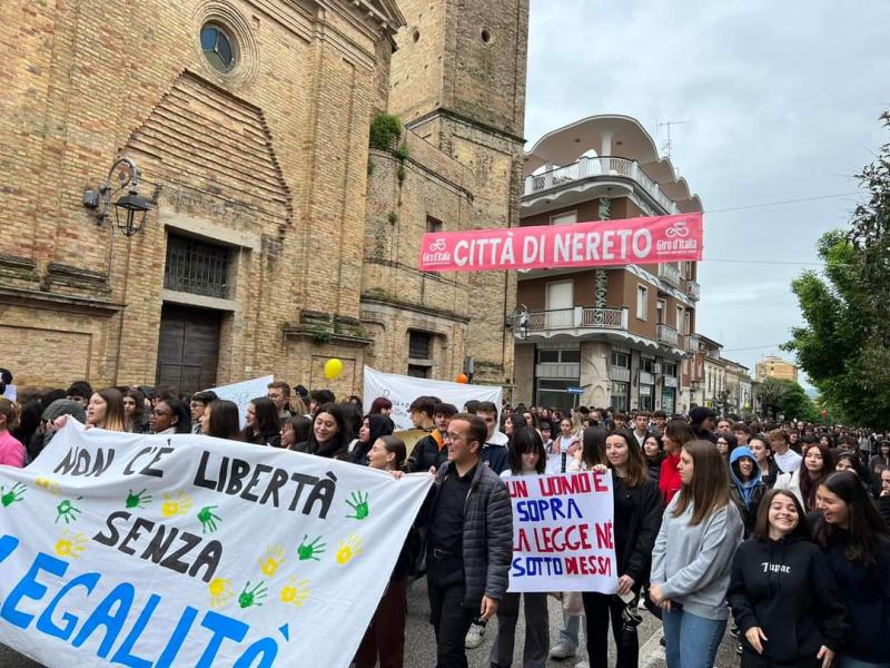 Successo per la "Marcia della Legalità" a Nereto - Foto