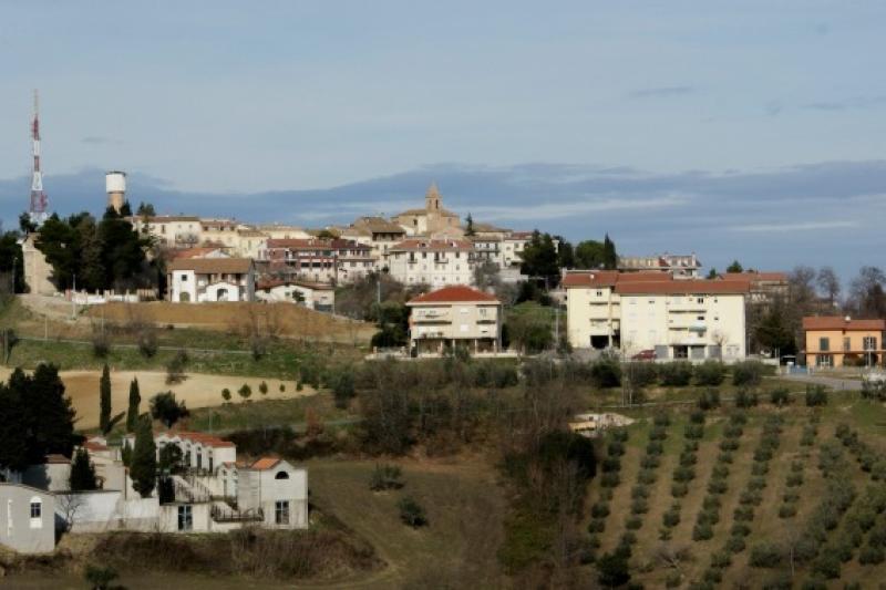 Castellalto. LibereMenti realizza il calendario "Castellalto nel cuore 2023" - Foto