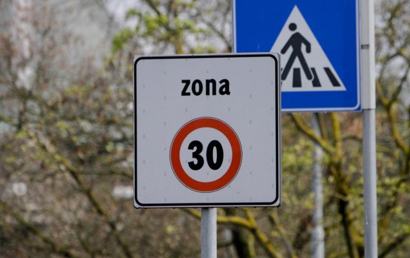 Anche Roseto istituisce la “Zona 30” sul lungomare - Foto