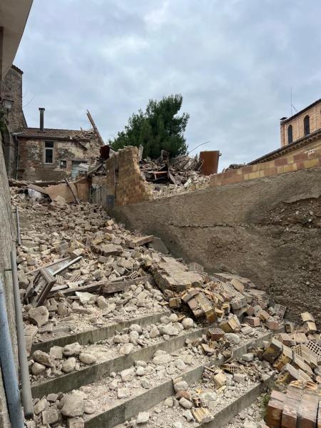 Sant'Omero. Crolla un'abitazione a causa di un'esplosione - VIDEO - Foto