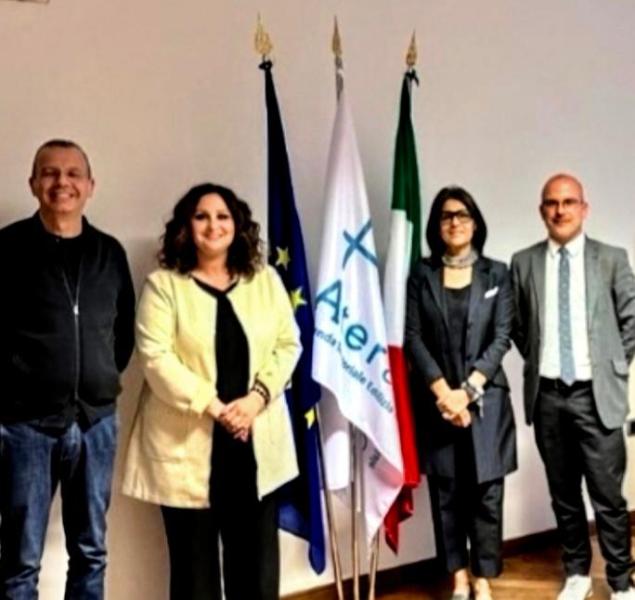 Il consigliere regionale Cardinali in visita all'Ater per conoscere la situazione degli edifici della provincia - Foto