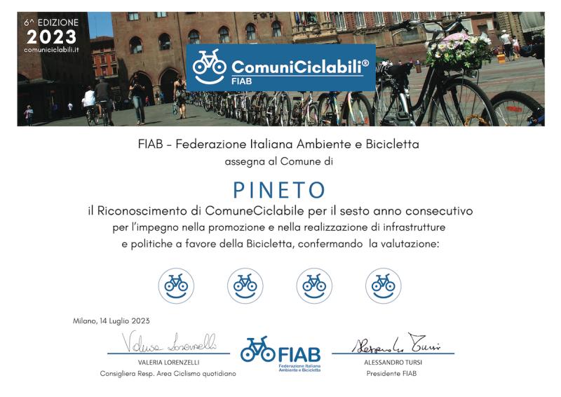 Pineto si conferma ComuneCiclabile con 4 bike smile della FIAB - Foto