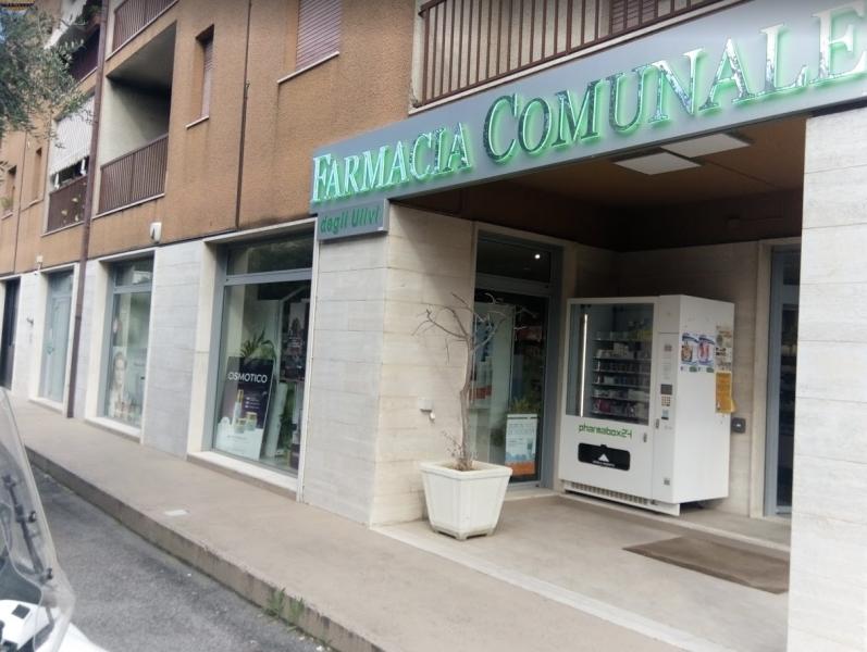 Teramo. Di Padova: “La farmacia comunale è un punto strategico” - Foto