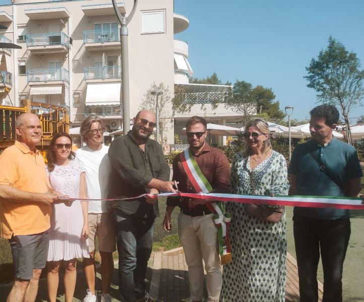 Inaugurata area gioco parco Franchi Giulianova - Foto