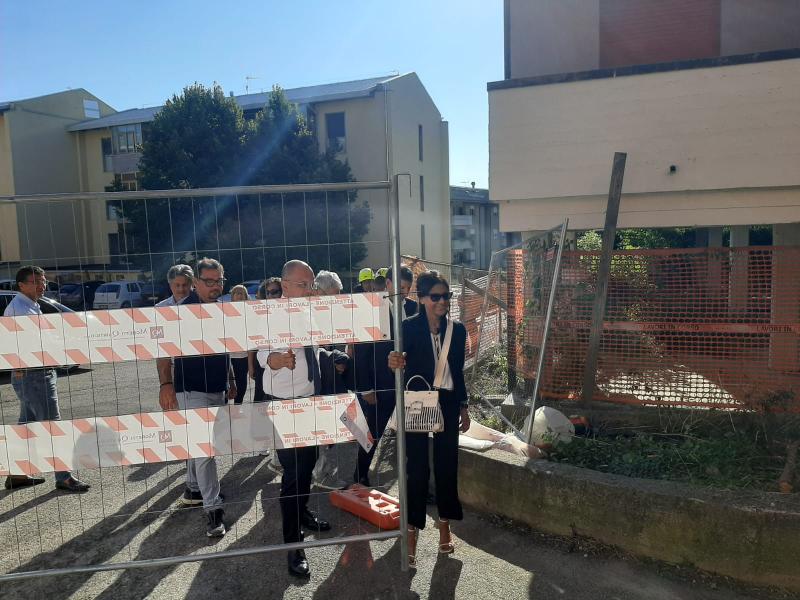 Ricostruzione. Consegnati i lavori per demolire le palazzine di Colleatterrato - Foto