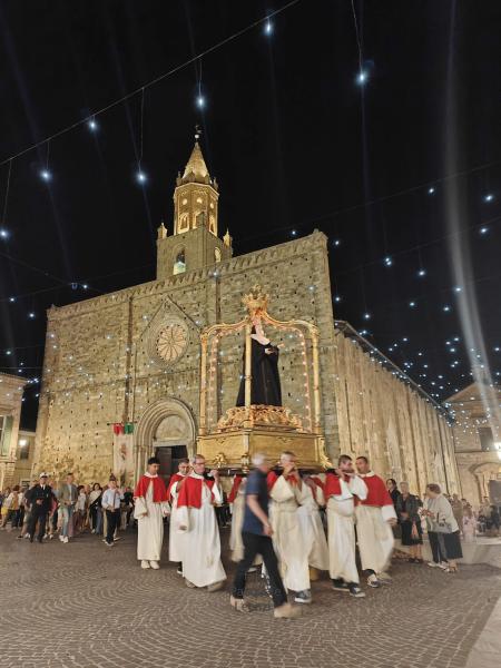 Atri ha festeggiato il pellegrinaggio delle reliquie di San Berardo - Foto