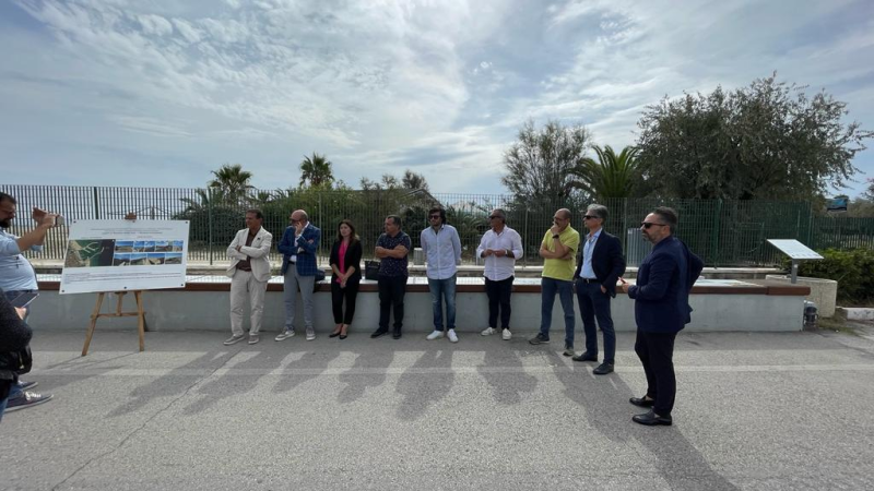 Consegnati i lavori per la messa in sicurezza del molo sud del porto di Giulianova - Foto