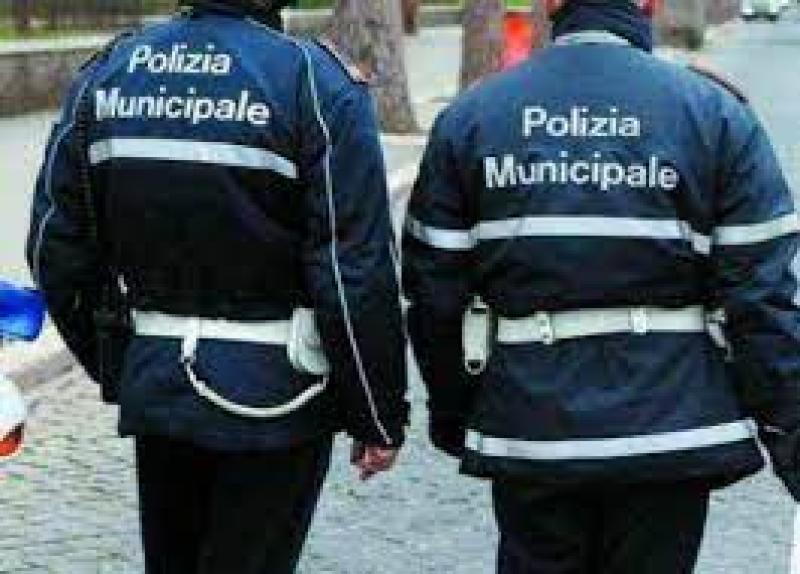 Teramo. Polizia Locale: una presenza preziosa - Foto