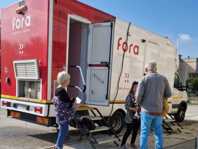 Teramo. Screening per la prevenzione del tumore al seno, il camper riprende il viaggio - Foto