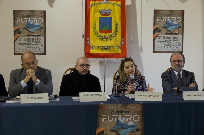 Montorio. Si è svolta la tavola rotonda della Caritas Teramo - Atri “(Ri)Abitare il futuro” - Foto