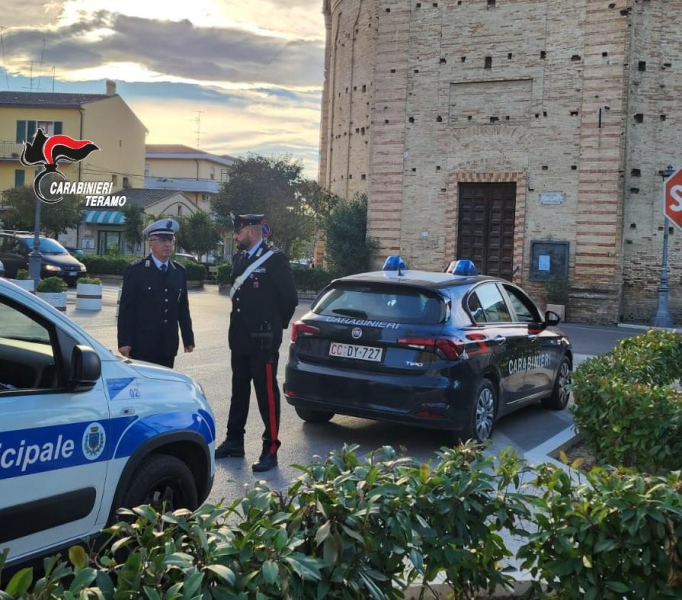 Mosciano. Controllo sugli scuolabus: un mezzo senza assicurazione e un autista con CQC scaduta - Foto