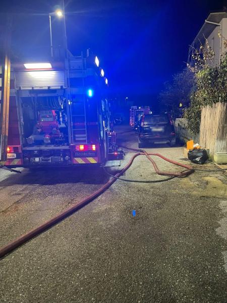 Tortoreto. Divampa un incendio in una palazzina di Via Galilei - Foto