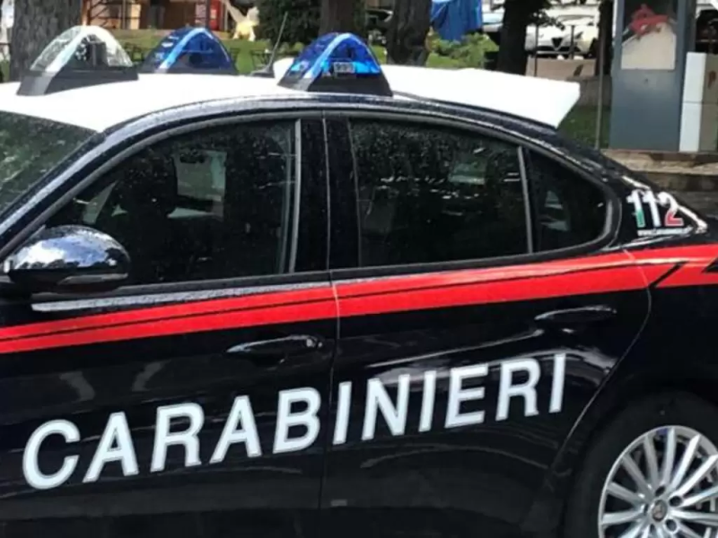 Accoltellò la moglie. 36enne arrestato e trasportato a Castrogno - Foto