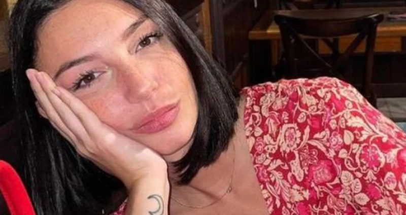 Ultimo saluto a Giulia Bianca Lauria, sconfitta da una malattia a 27 anni - Foto