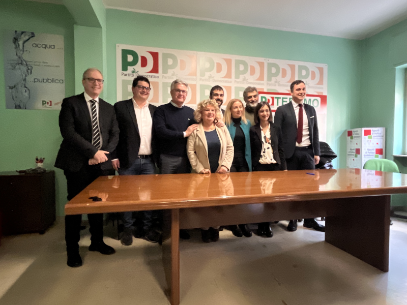 Presentata la lista del Partito Democratico della provincia di Teramo per le regionali in Abruzzo - Foto