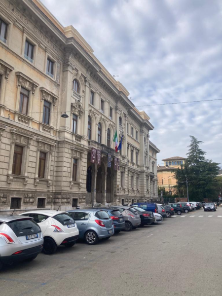 Teramo. Rabbuffo: “Piazza Dante ridotta a ricoprire il ruolo di parcheggio” - Foto