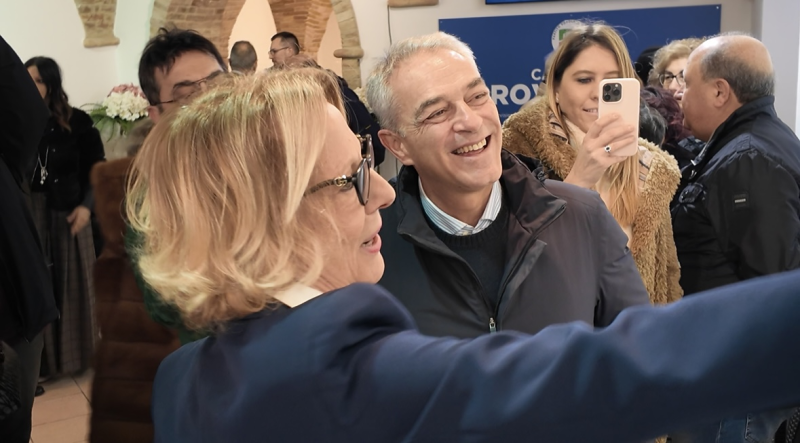 Elezioni regionali. Caterina Provvisiero inaugura la sede a Teramo centro - Foto