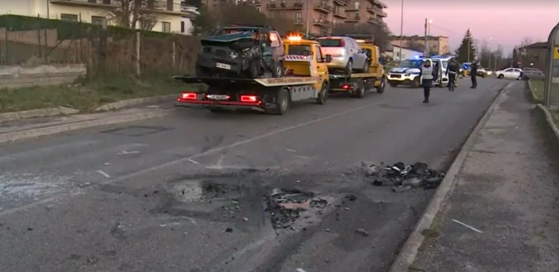 Incidente mortale in via Antica Arischia all'Aquila - Foto