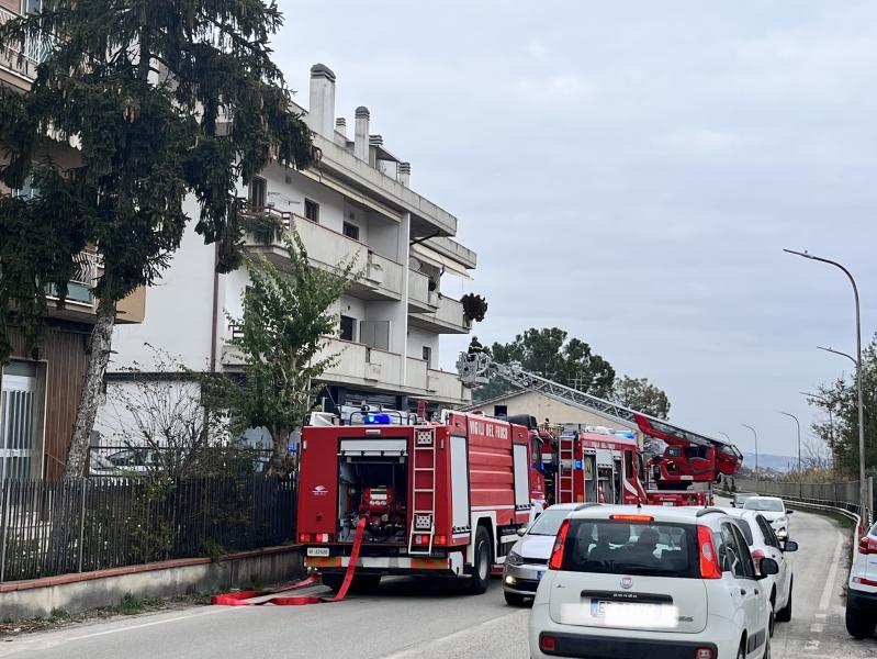 Teramo. Prende fuoco un appartamento a Villa Pavone - Foto