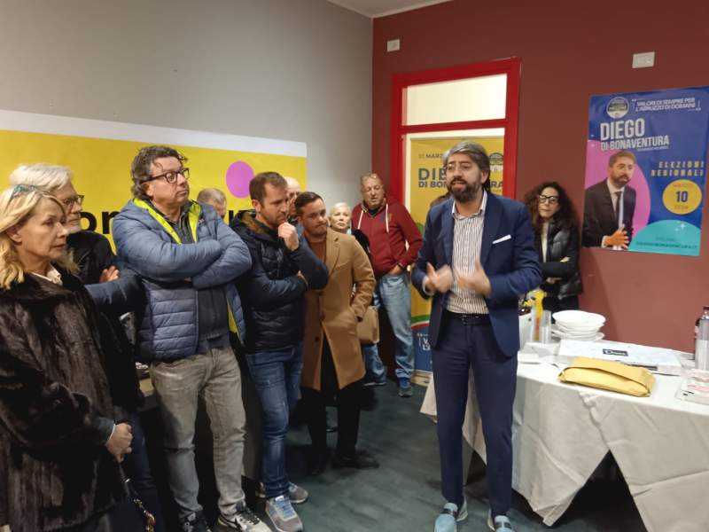 Diego Di Bonaventura inaugura la sede: nessun taglio del nastro ma progetti e obiettivi - Foto