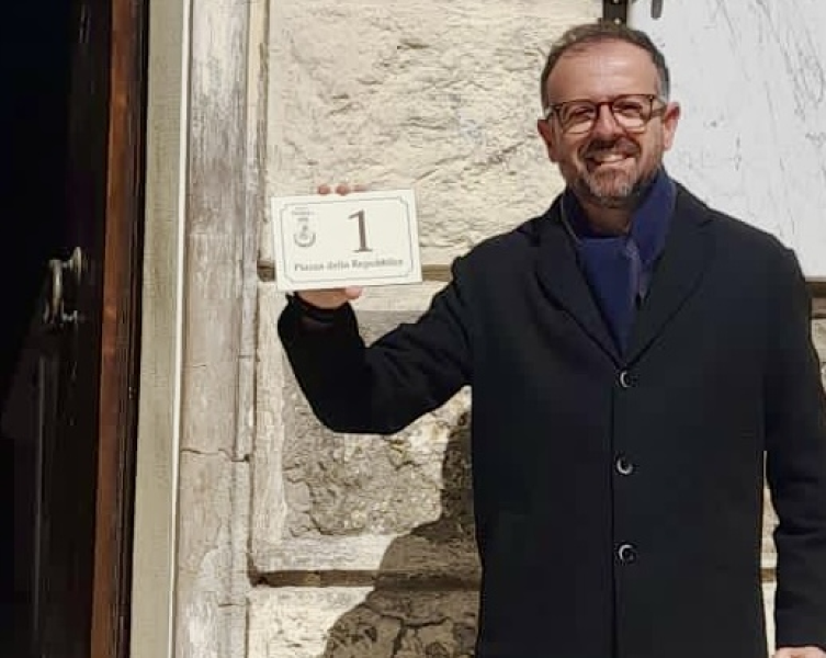 Il sindaco Laurenzi replica a “Insieme per Nereto” sui numeri civici - Foto