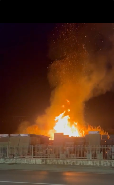 VIDEO - Incendio al Lido delle Palme di Giulianova - Foto