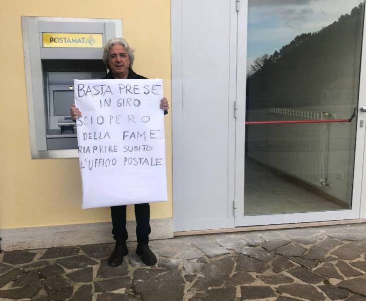 Il sindaco di Pizzoferrato abbandona lo sciopero della fame dopo le precisazioni di Poste Italiane - Foto