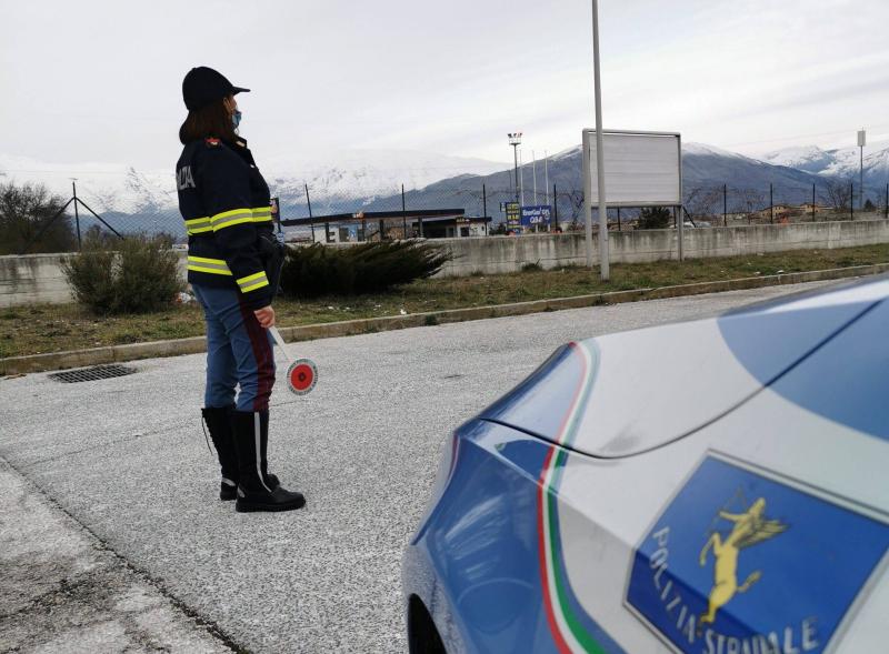 Polizia stradale: più di 37mila le infrazioni nel 2022 tra Abruzzo e Molise - Foto