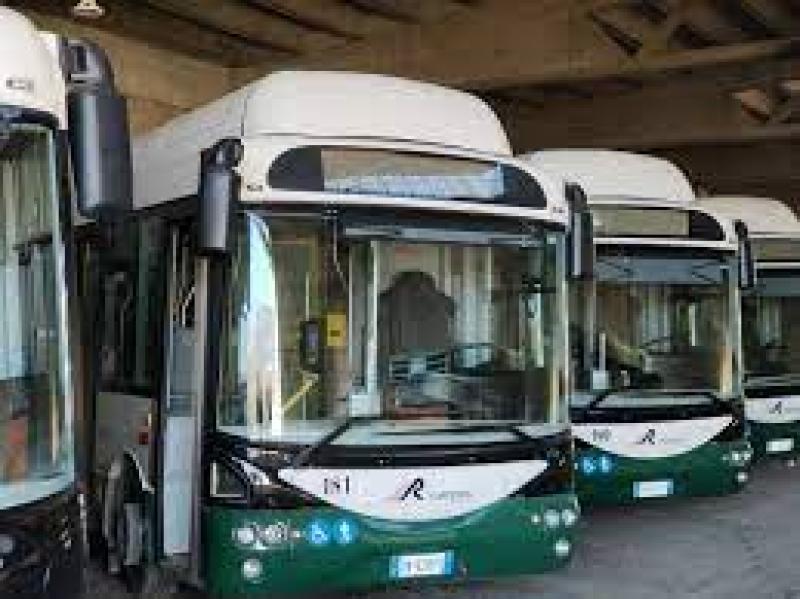 L'Aquila. Ripristinato il servizio bus notturno nel  weekend - Foto