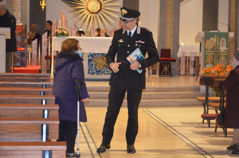 «Chiamo i carabinieri, quelli veri», così un anziano si difende dalla truffa del finto maresciallo - Foto