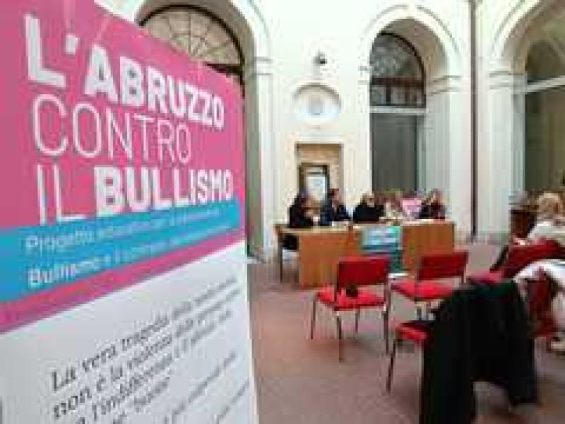 “Abruzzo contro il bullismo”: al via, da domani 7 febbraio fino al 3 marzo 2023 - Foto