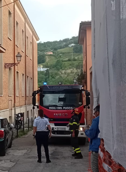 Principio di incendio nella scuola San Giuseppe - Foto