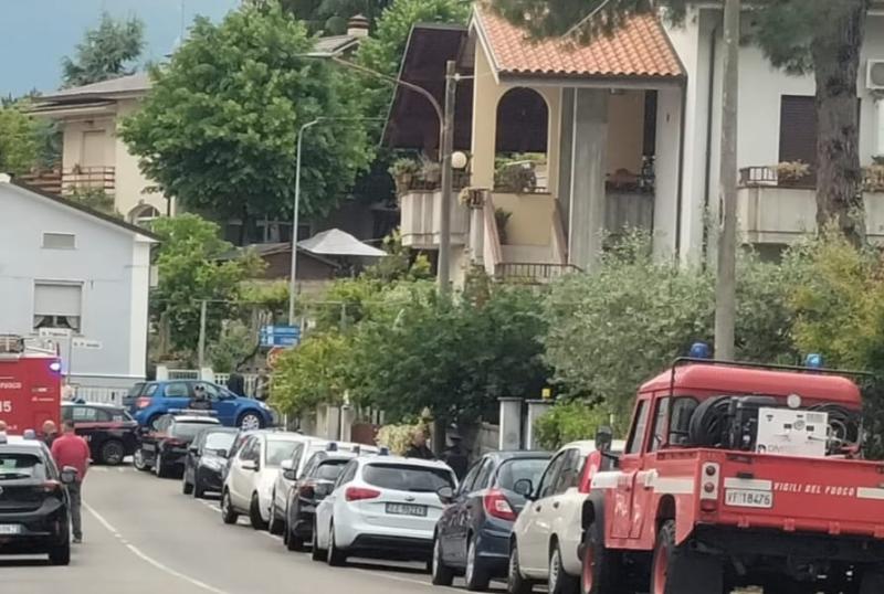 Nereto: la pistola usata nell'aggressione di oggi è risultata vera - Foto