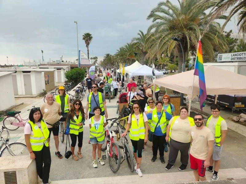 Grande successo per la bicipattinata adriatica 2024 nonostante il maltempo - Foto