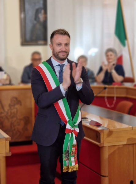 Costantini proclamato ufficialmente sindaco questa mattina presso la Sala Consiliare di Giulianova - Foto