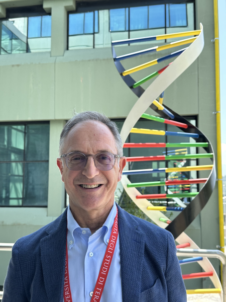 Il Prof di microbiologia agraria di UniTe, Aldo Corsetti, nella classifica mondiale ScholarGPS - Foto