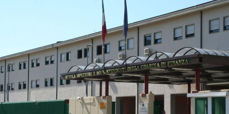 L'Aquila. "Mi ha violentata": racconto choc di un'allieva contro il suo capitano istruttore della Guardia di Finanza - Foto