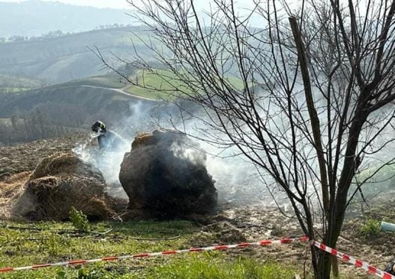 Esplode un ordigno in un terreno agricolo a Caprafico: muore un 62enne - Foto