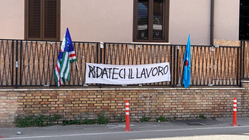 Cura del verde nei presidi ospedalieri Asl, i giardinieri a rischio ricorrono al giudice - Foto