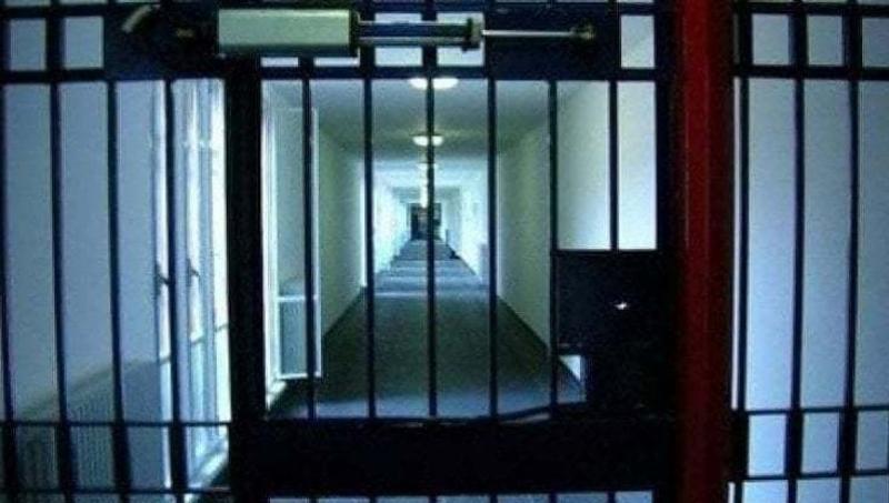 Castrogno. Rissa furibonda in carcere tra detenuti albanesi e italiani - Foto