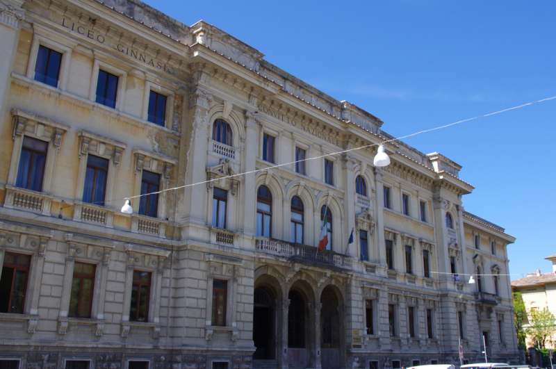 Scuole. La provincia di Teramo si prepara per l'anno scolastico tra nuovi arredi e lavori strutturali - Foto