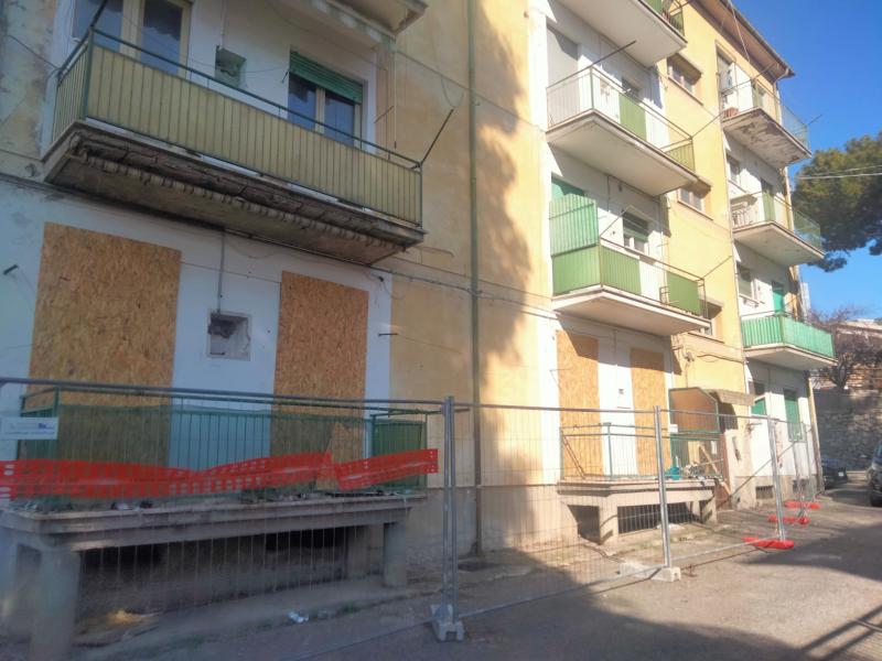 Teramo. Continuano i lavori di sicurezza e pulizia a via Longo - Foto