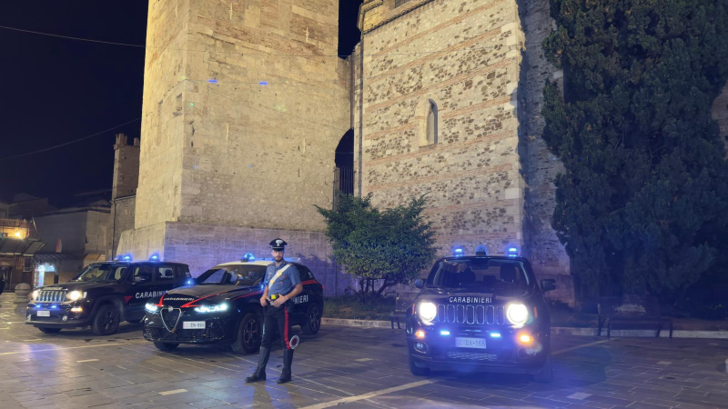 Roseto. Anziana 74enne ruba il portafoglio di un 21enne all'interno di un locale - Foto